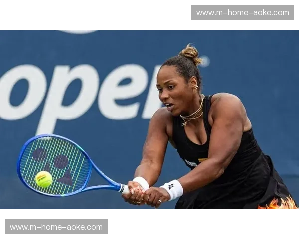 汤森德发球局稳固 外卡选手一发进球率保持高水平